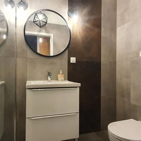 Kazart.pl 5 Centurm/plac Unii Apartment *