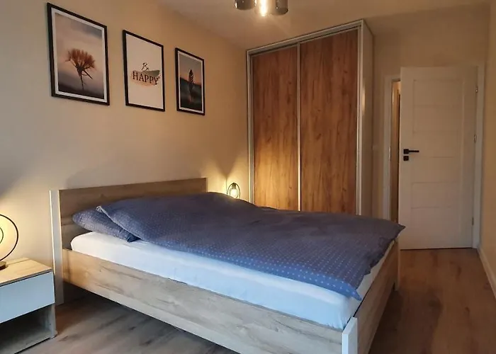 Kazart.pl 5 Centurm/plac Unii アパート *